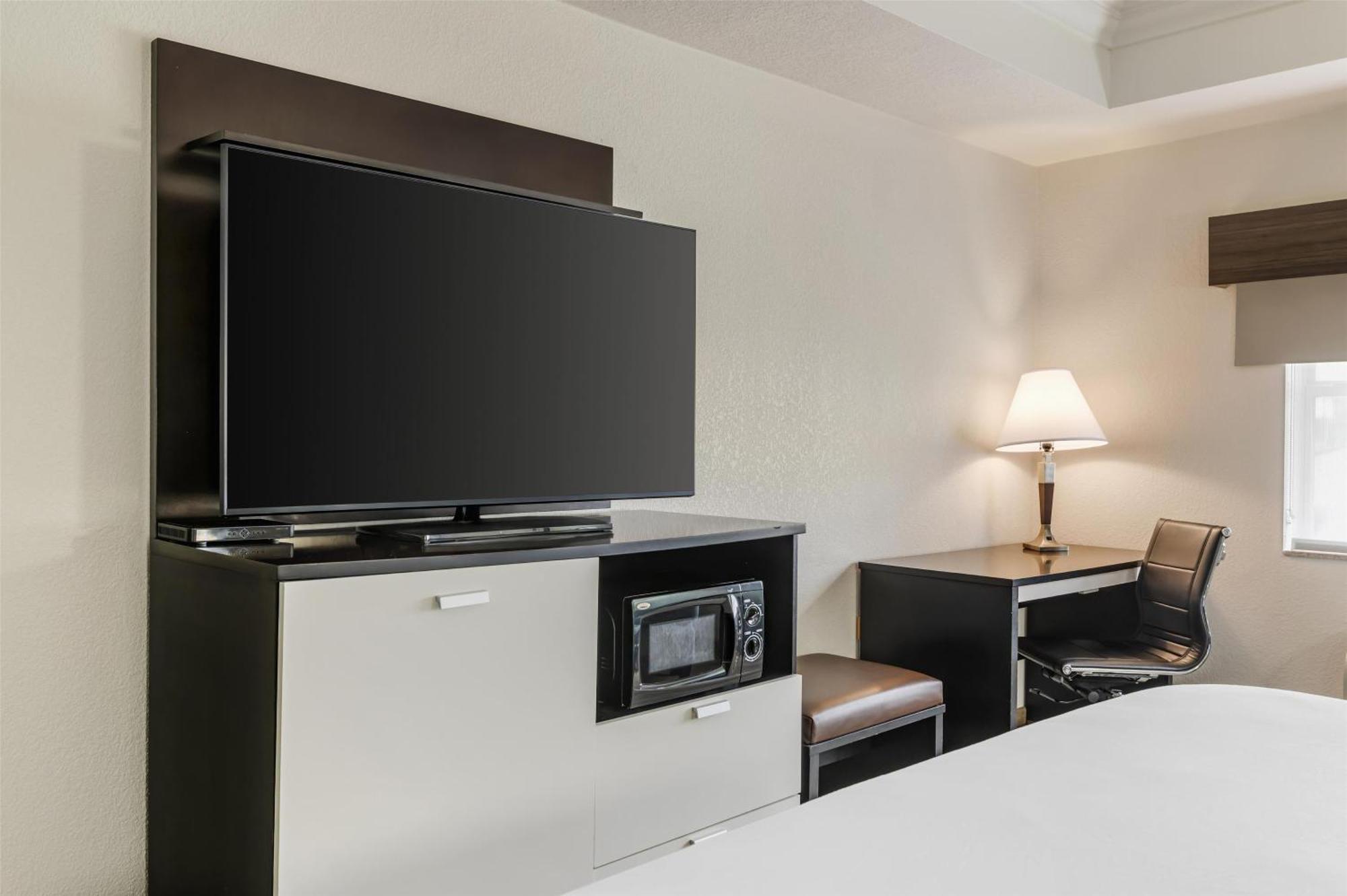 Best Western Plus Jfk Inn & Suites North Little Rock Exterior photo